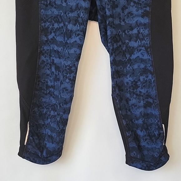 Athleta Blue Dabble Be Free Knicker Capri Leggings Size XS - Picture 3 of 15